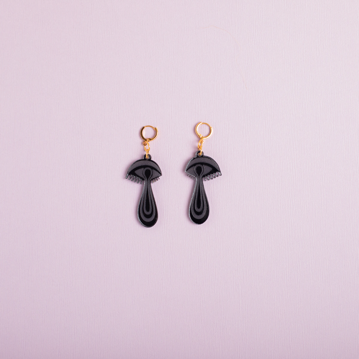 The Mind's Eye Engrave Dangle Earrings