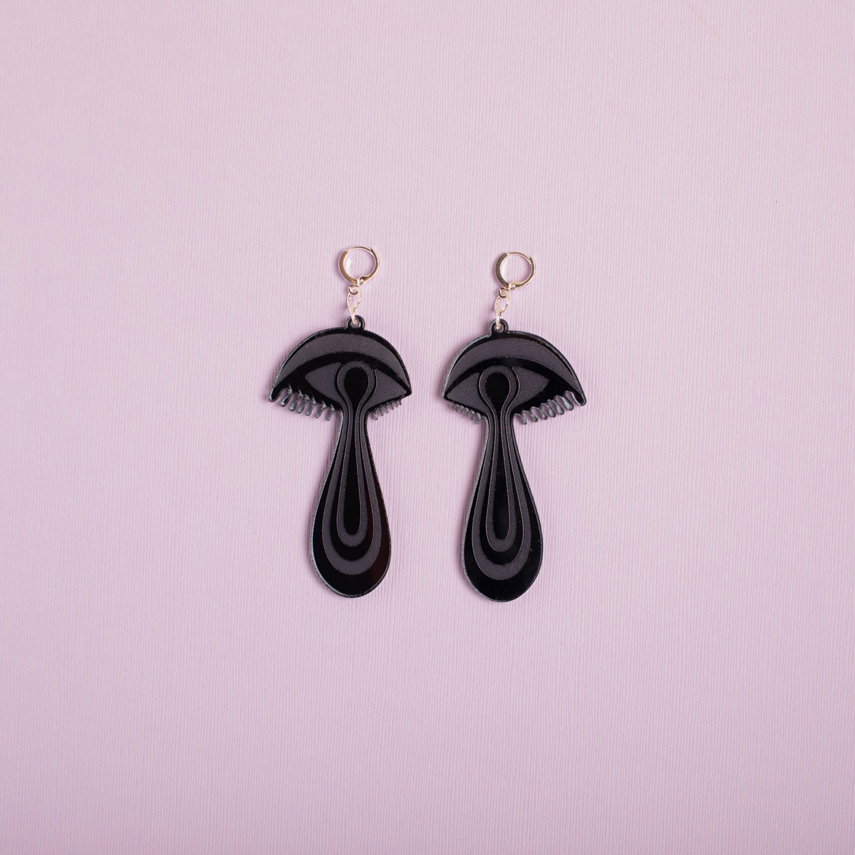 The Mind's Eye Engrave Dangle Earrings