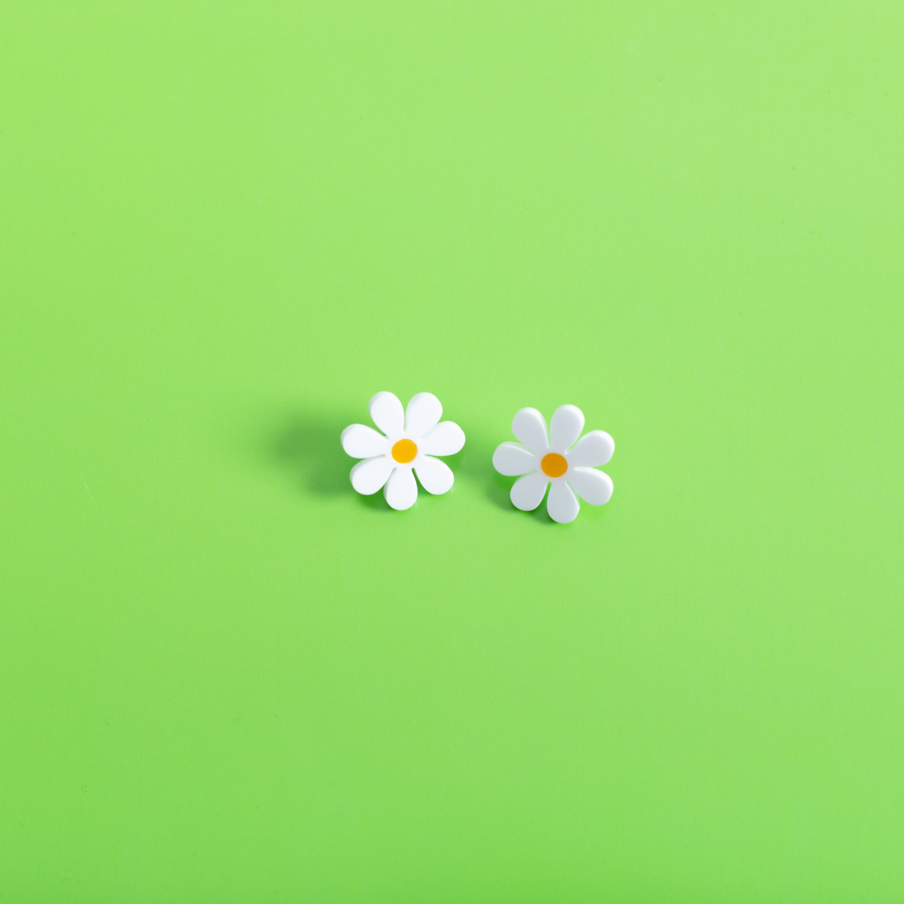 The Baby Daisy Stud Earrings,EarringMindFlowers