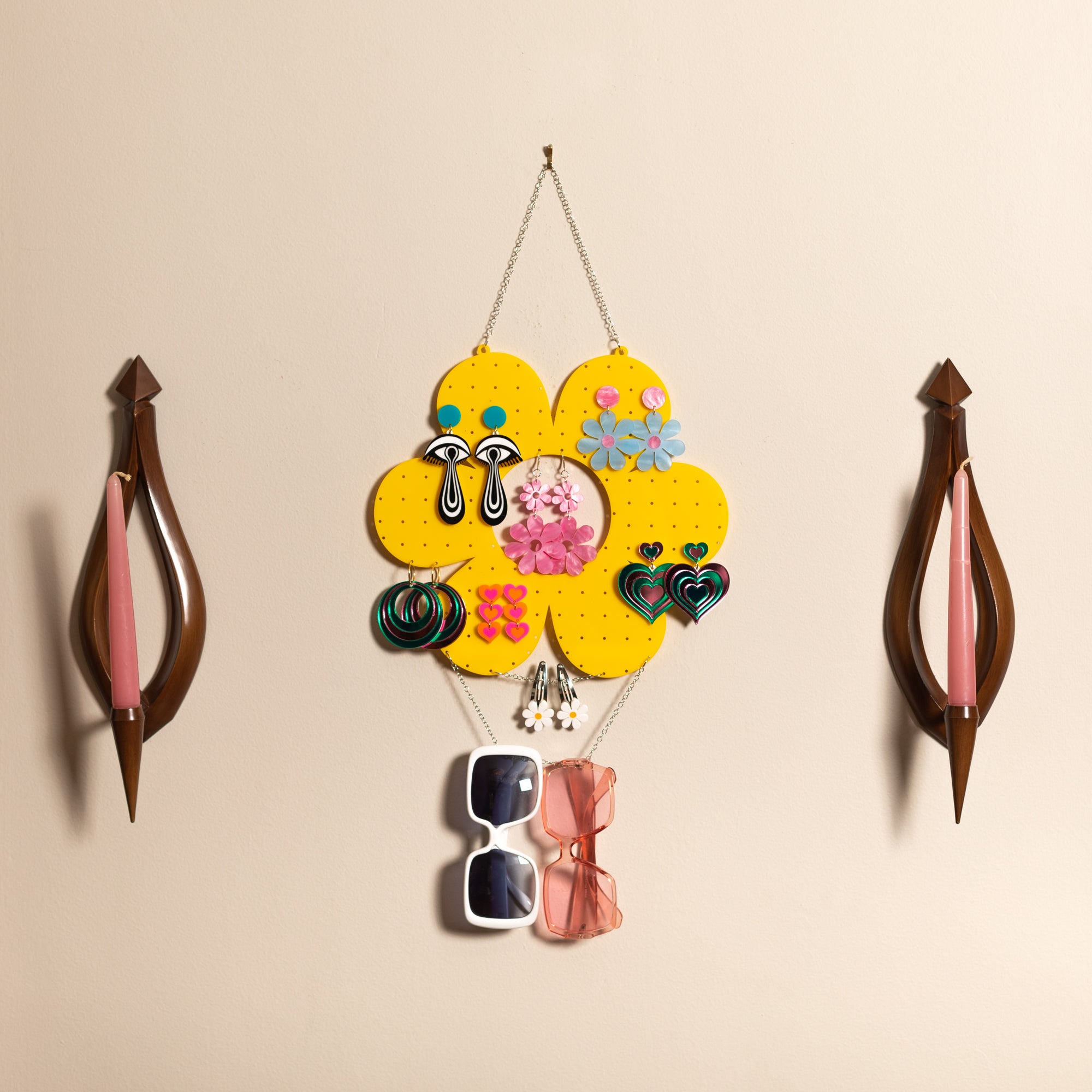 The Hanging Daisy Earring Display