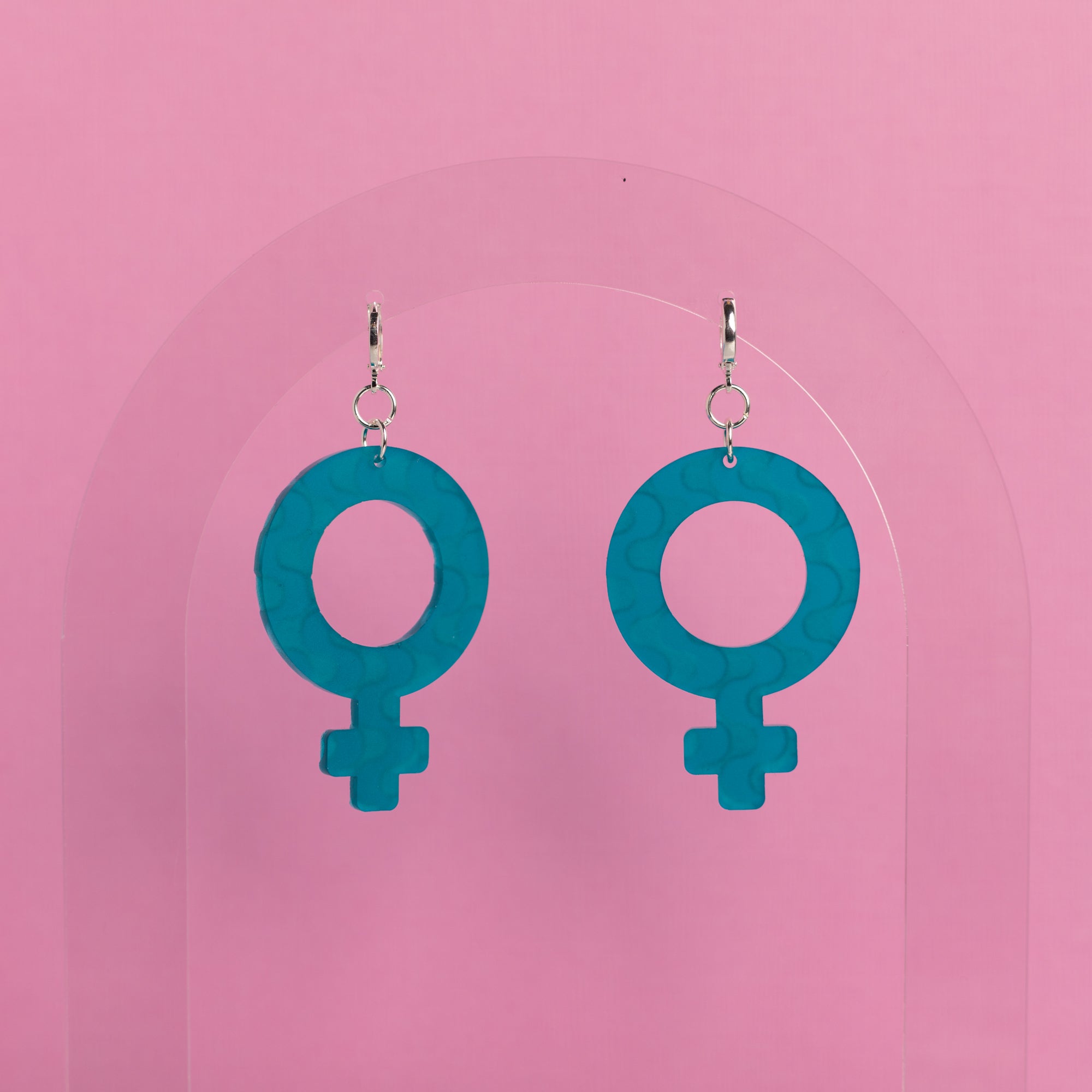 The Wavy Venus Dangle Earrings