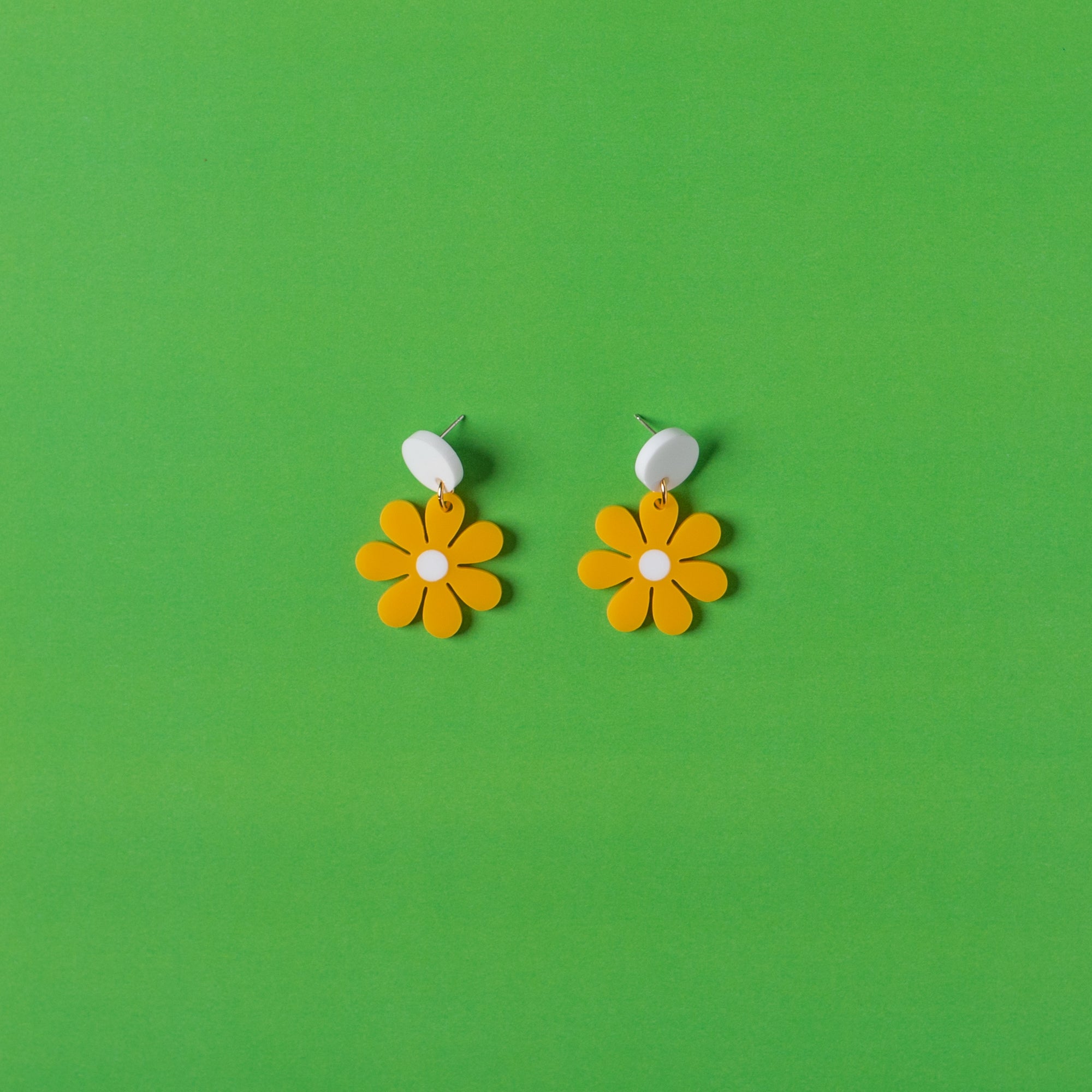 The Baby Daisy Hanging Stud Earrings