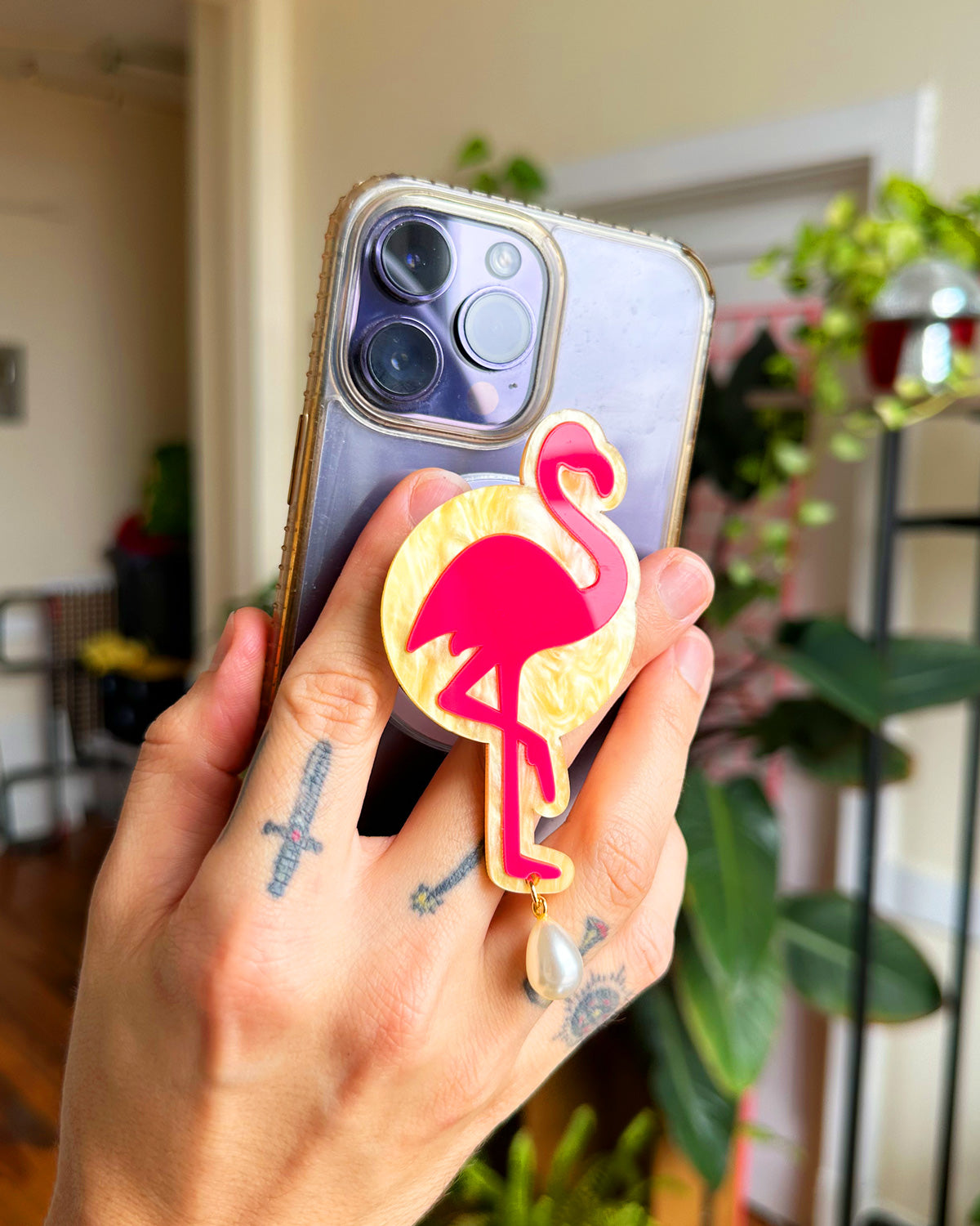Flamingo MagSafe Phone Charm
