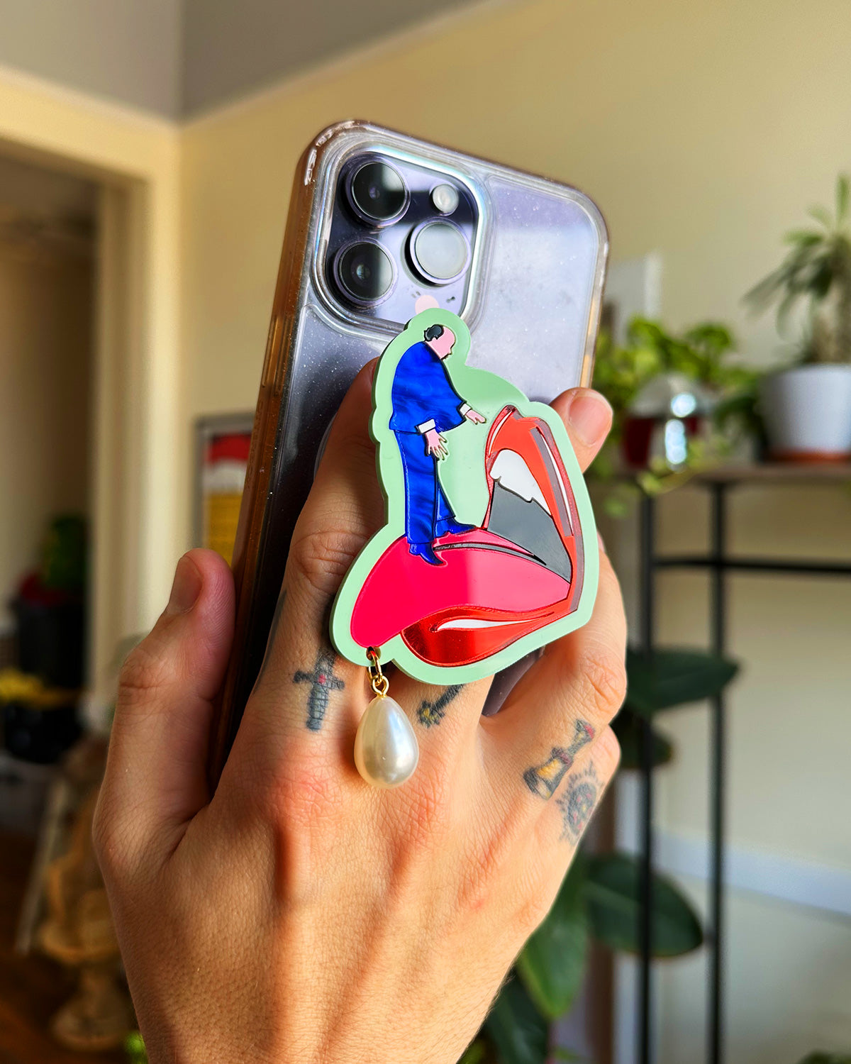 Maneater MagSafe Phone Charm