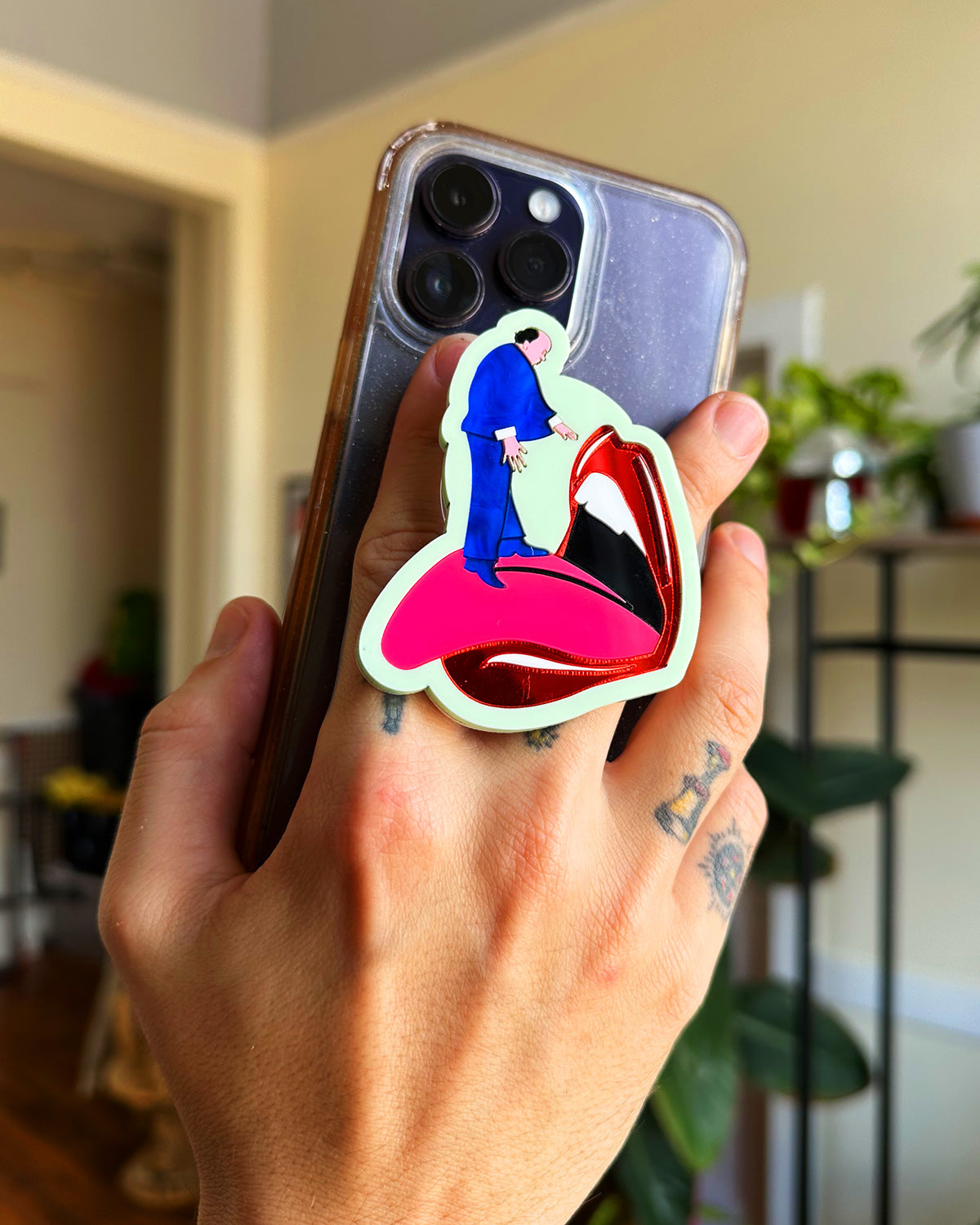 Maneater MagSafe Phone Charm