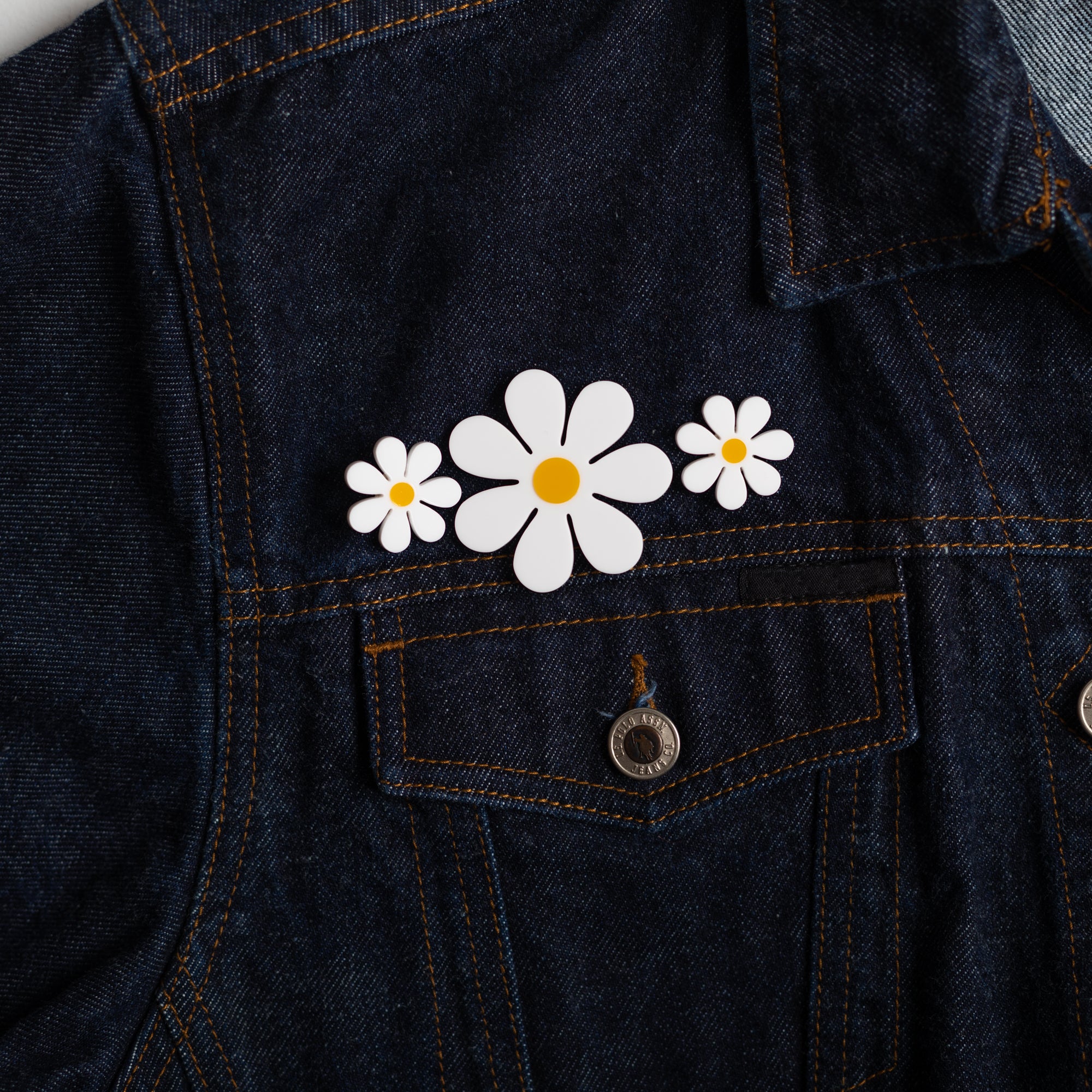 Triple Daisy Pin Bundle